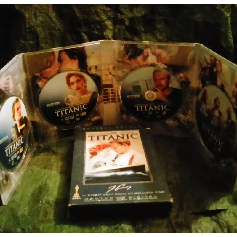 Titanic - James Cameron - Leonardo DiCaprio - Kate Winslet Film Coffret 4 DVD 1997