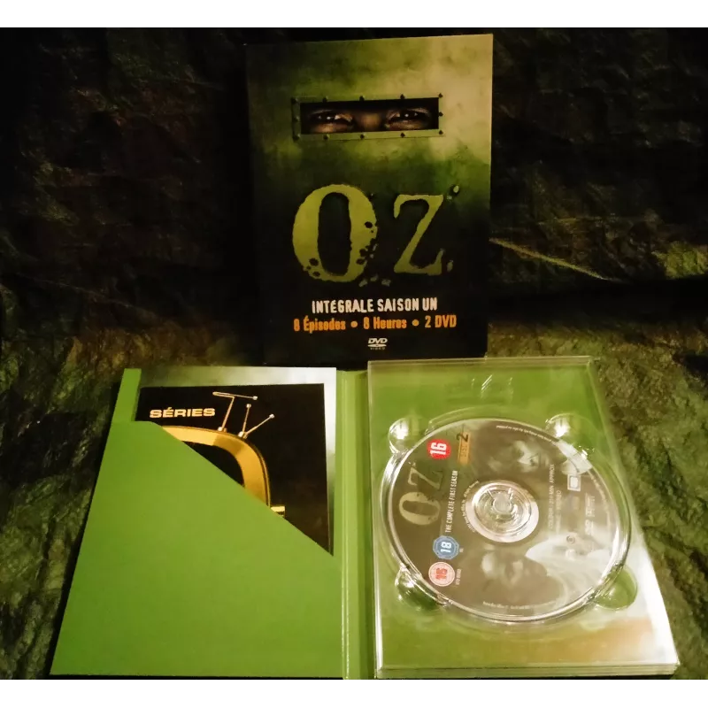 Oz - Intégrale de la Saison 1  Coffret 2 DVD