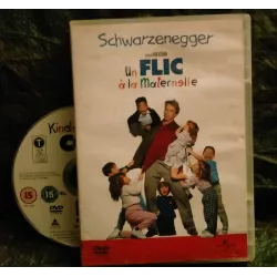 Un flic à la maternelle - Reitman Schwarzenegger Film DVD VF 1990