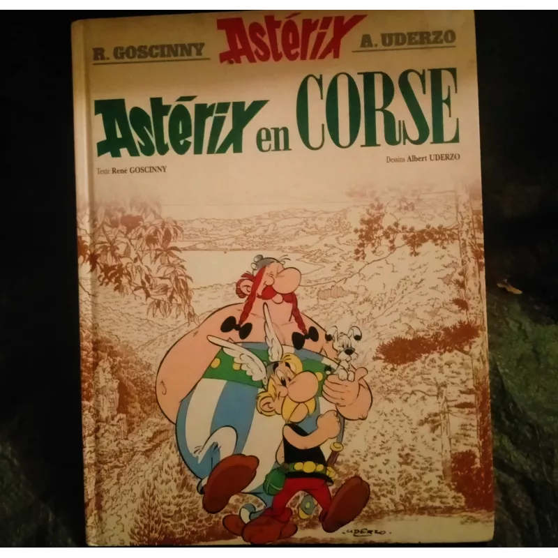 Astérix en Corse - Livre Bande-dessinée Astérix et Obélix