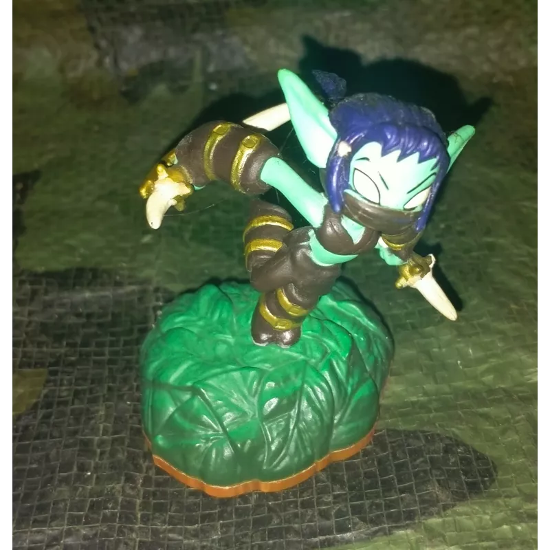 Figurine Skylanders Kinect - Giants Stealth elf