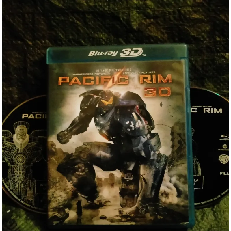 Pacific Rim - del Toro - Hunnam Film Blu-ray + Blu-ray 3D 2013
