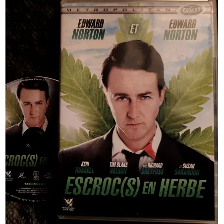 DVD Escrocs en herbe - Nelson Dreyfuss Norton Sarandon Film 2009