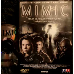 DVD Mimic - Guillermo del Toro Brolin Film 1997