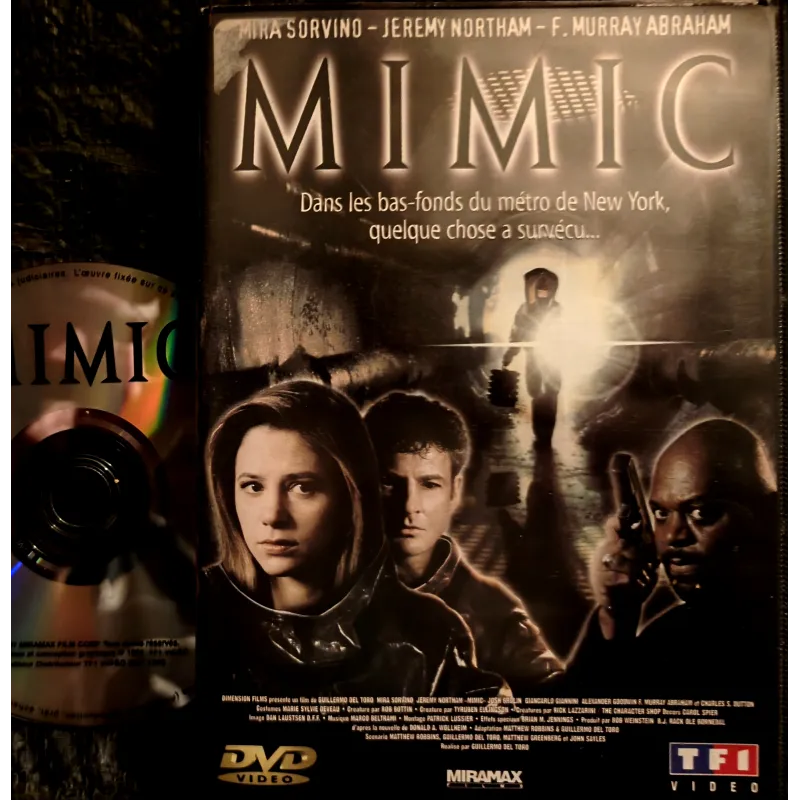 DVD Mimic - Guillermo del Toro Brolin Film 1997
