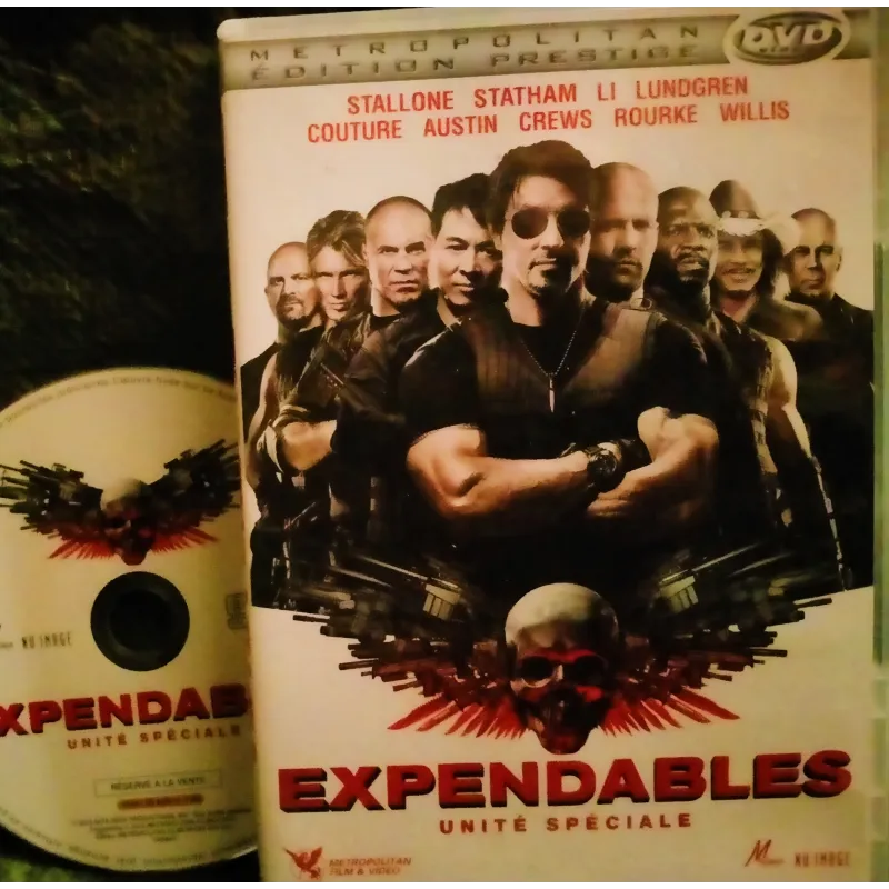 DVD Expendables Unité spéciale - Stallone Statham Jet Li Lundgren Rourke Willis Schwarzenegger Film 2010