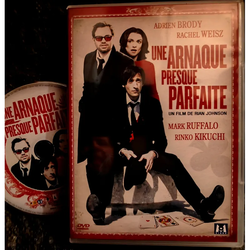 DVD Une arnaque presque parfaite - Johnson Brody Weisz Film 2009