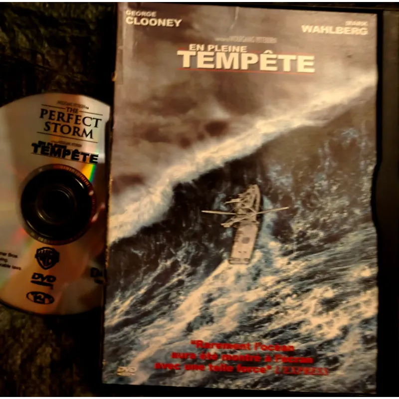 DVD En pleine tempête - Petersen Clooney Wahlberg Diane Lane Film 2000