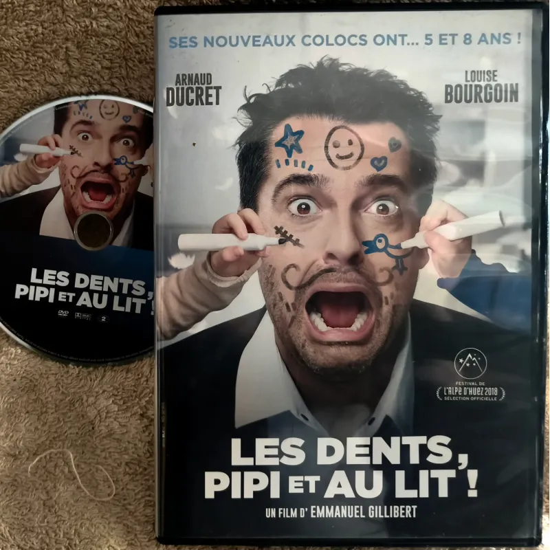 Les dents pipi et au lit - Louise Bourgoin Film DVD 2018