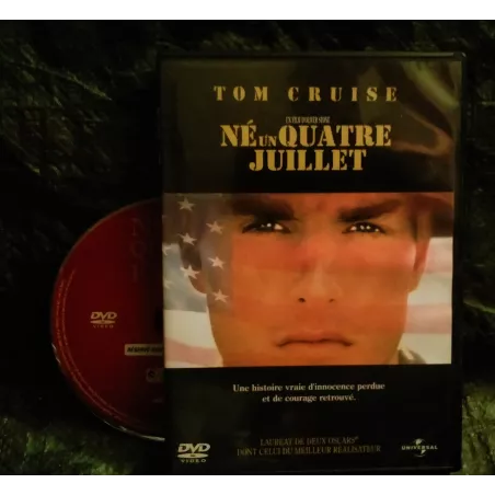 Né un 4 Juillet - Oliver Stone - Tom Cruise - Willem Dafoe  Film DVD 1989